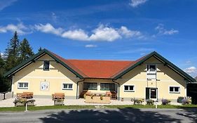 Gästehaus Hebalm - 900 m2 Familien-&Gruppenhaus zur Alleinnutzung